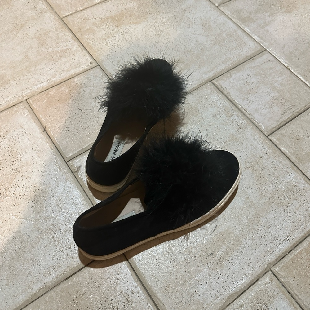 Emily Pom Pom Sneakers In Black - Steve Madden